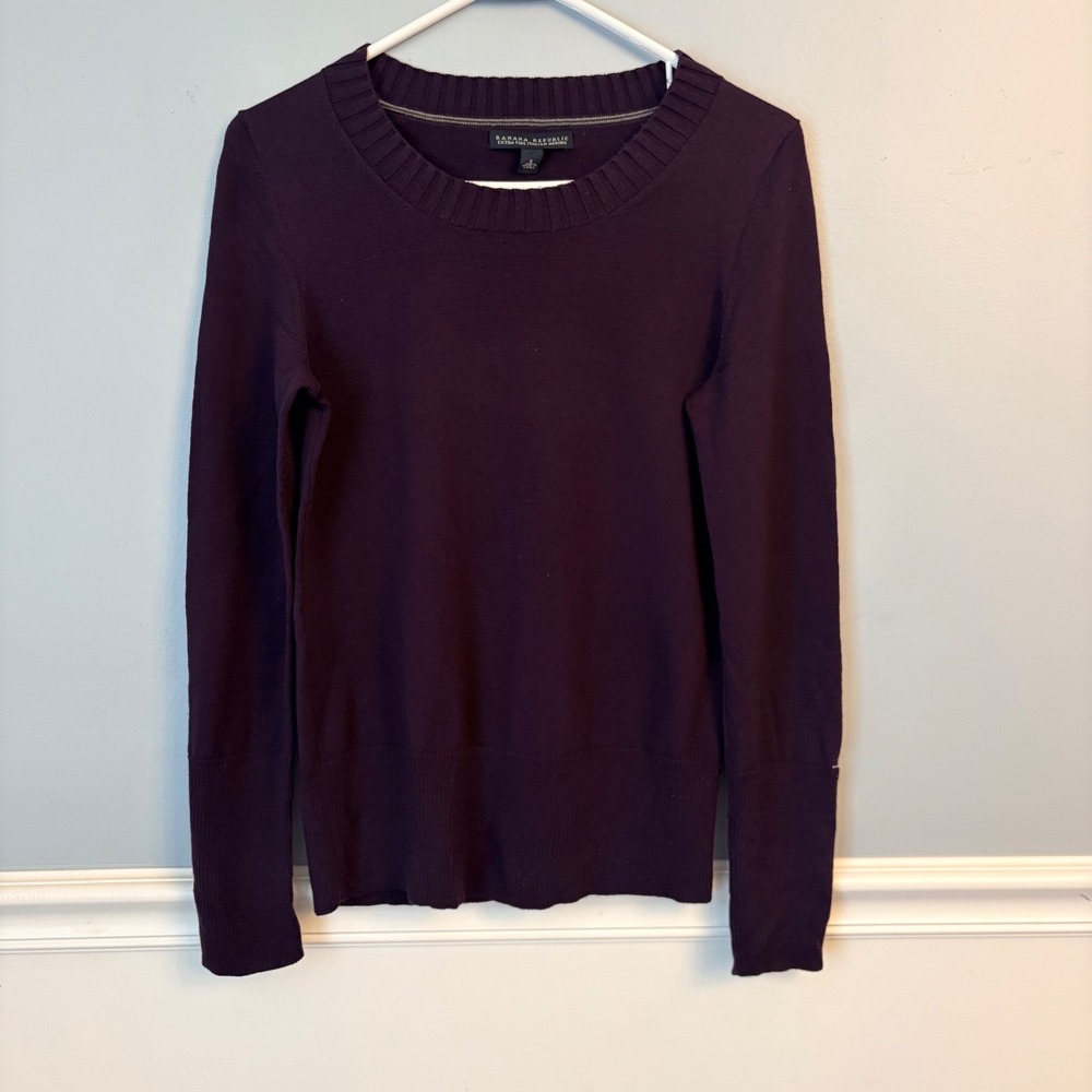 Banana Republic Purple Merino Wool Sweater Plum Crewneck Classic Chic Small